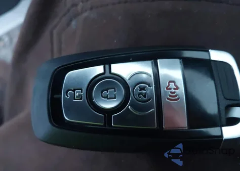 2025 Ford Bronco Sport Badlands z USA, uszkodzony, nr VIN 3FMCR9DA1SRE05812